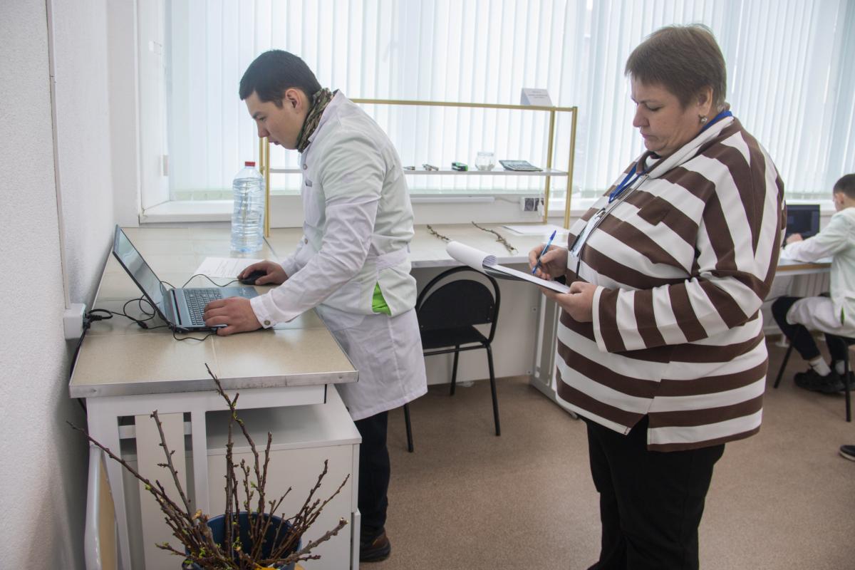 Чемпионат «Профессионалы-2026»: В Вавиловском университете стартовала компетенция «Агрономия» Фото 12