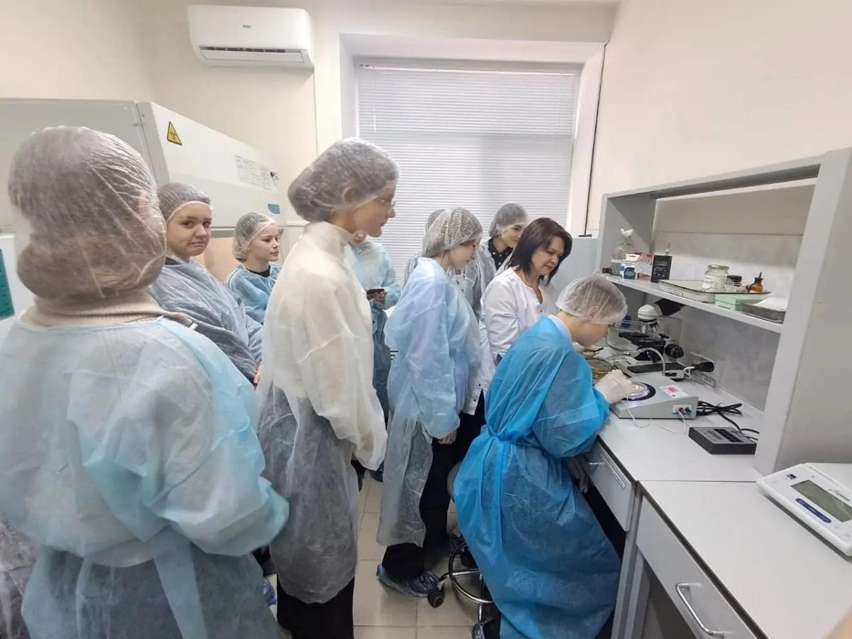 Погружение обучающихся школы в профессию Ветеринара. Фото 2 Погружение обучающихся школы в профессию Ветеринара. Фото 2