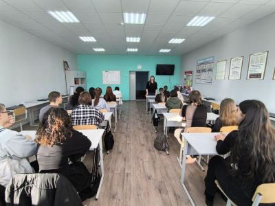 Профориентационная игра "Цепочка профессий"