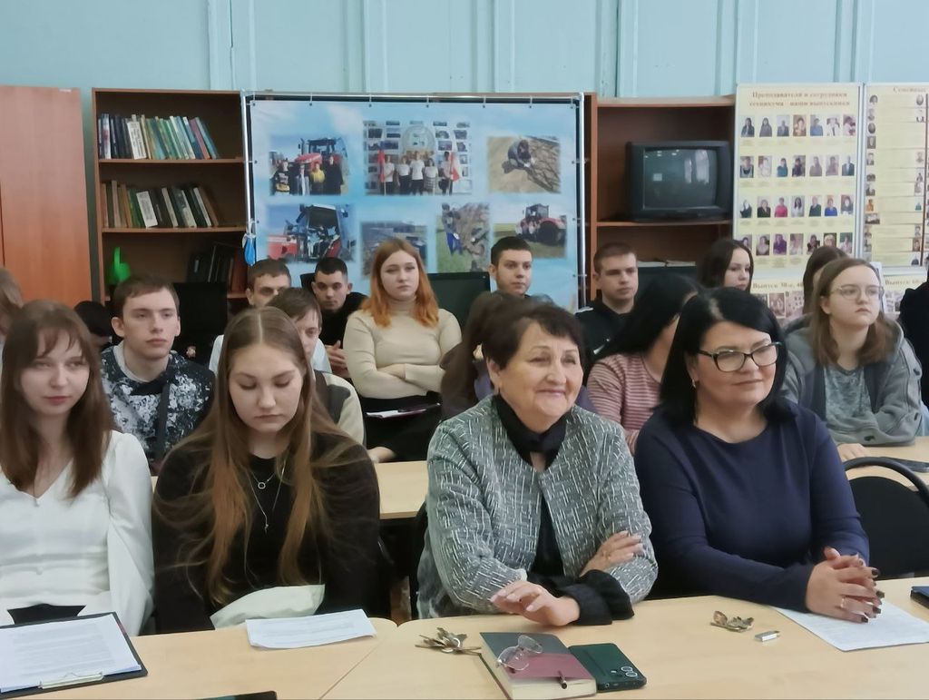 Круглый стол «Инновационные технологии как инструмент формирования общих и профессиональных компетенций будущих специалистов» Фото 3 Круглый стол «Инновационные технологии как инструмент формирования общих и профессиональных компетенций будущих специалистов» Фото 3