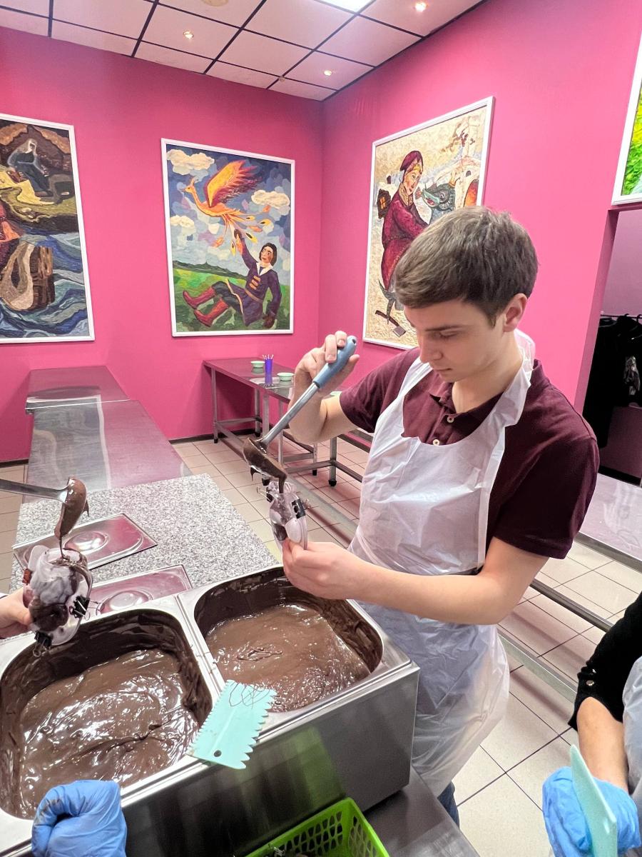 Студенты ФТК посетили музей шоколада «Шоколадушка» Фото 3 Студенты ФТК посетили музей шоколада «Шоколадушка» Фото 3