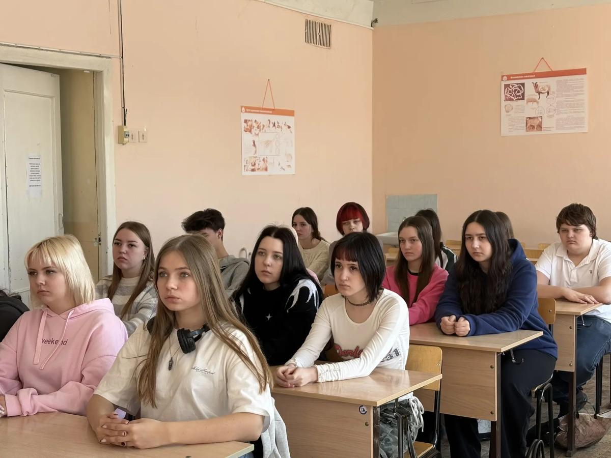 Встреча студентов колледжа с аспирантом университета Фото 1