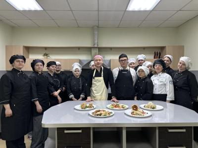 Для студентов ФТК проведен кулинарный мастер-класс