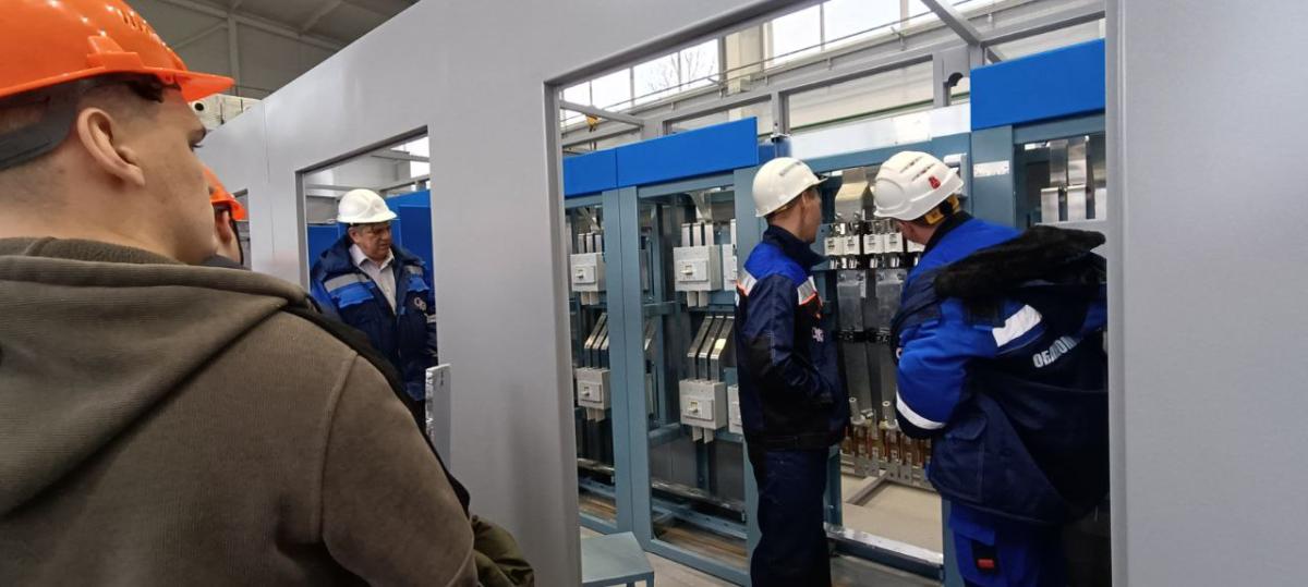 Новые кадры на подходе: студенты-энергетики посетили производственный объект компании АО «Облкоммунэнерго» Фото 5