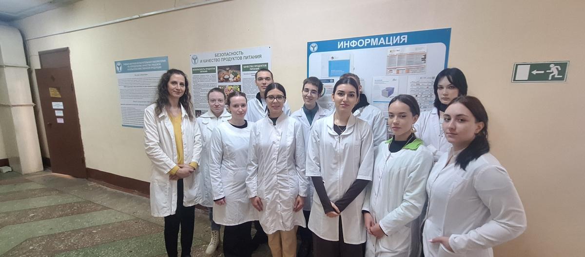 Экскурсия обучающихся университета в структурное подразделение ВУЗа Фото 1