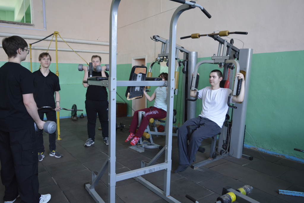 А ну-ка девушки, а ну-ка парни Фото 4