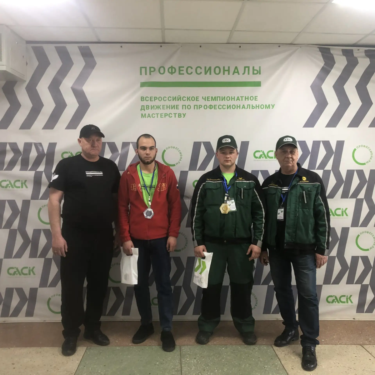 Итоги IV регионального этапа чемпионата «Профессионалы» по компетенции «Эксплуатация сельскохозяйственных машин» Фото 4