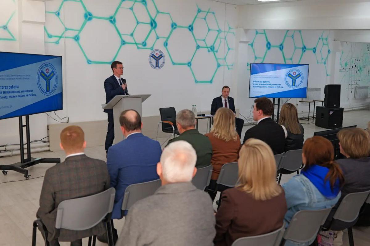 Роман Бусаргин оценил инновационный потенциал Вавиловского университета