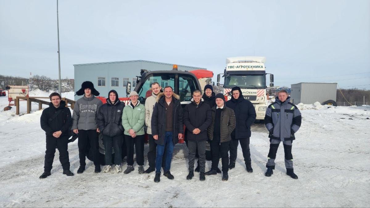 Практическое занятие по индивидуальным образовательным траекториям на кафедре "Техническое обеспечение АПК" Фото 5