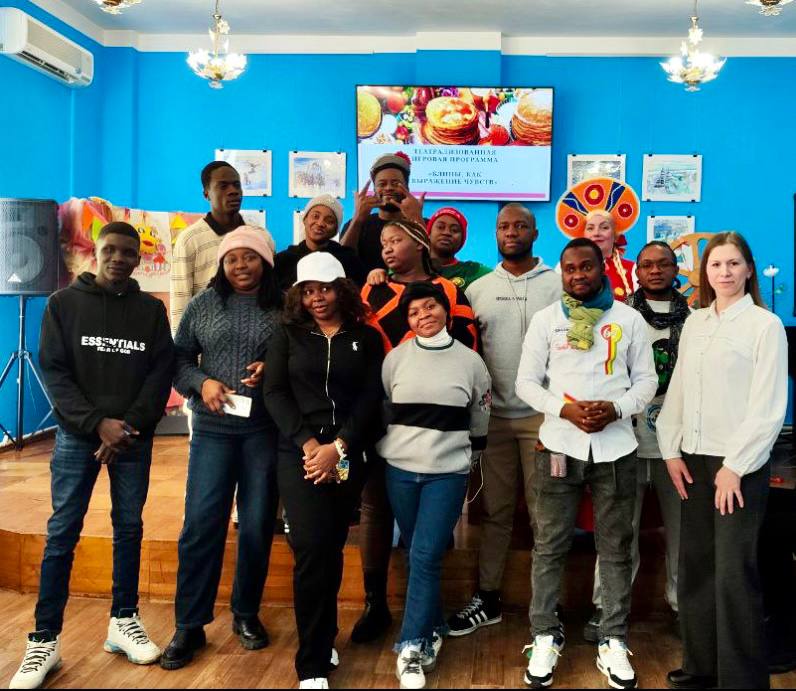 Слушатели центра довузовской подготовки, академической мобильности и грантовой деятельности Вавиловского университета познакомились с традициями празднования Масленицы