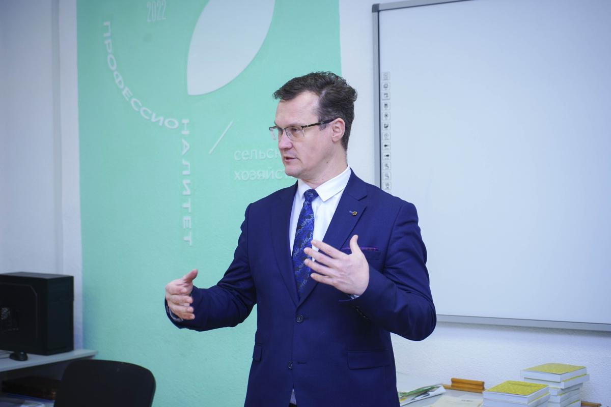 Подведены итоги IV чемпионата «Профессионалы» по компетенции «Эксплуатация сельхозмашин» Фото 3