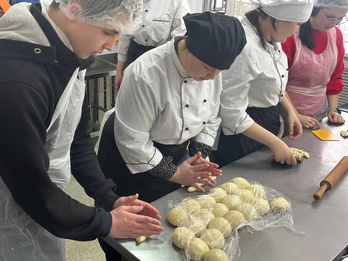 День открытых дверей в Финансово-технологическом колледже Фото 2