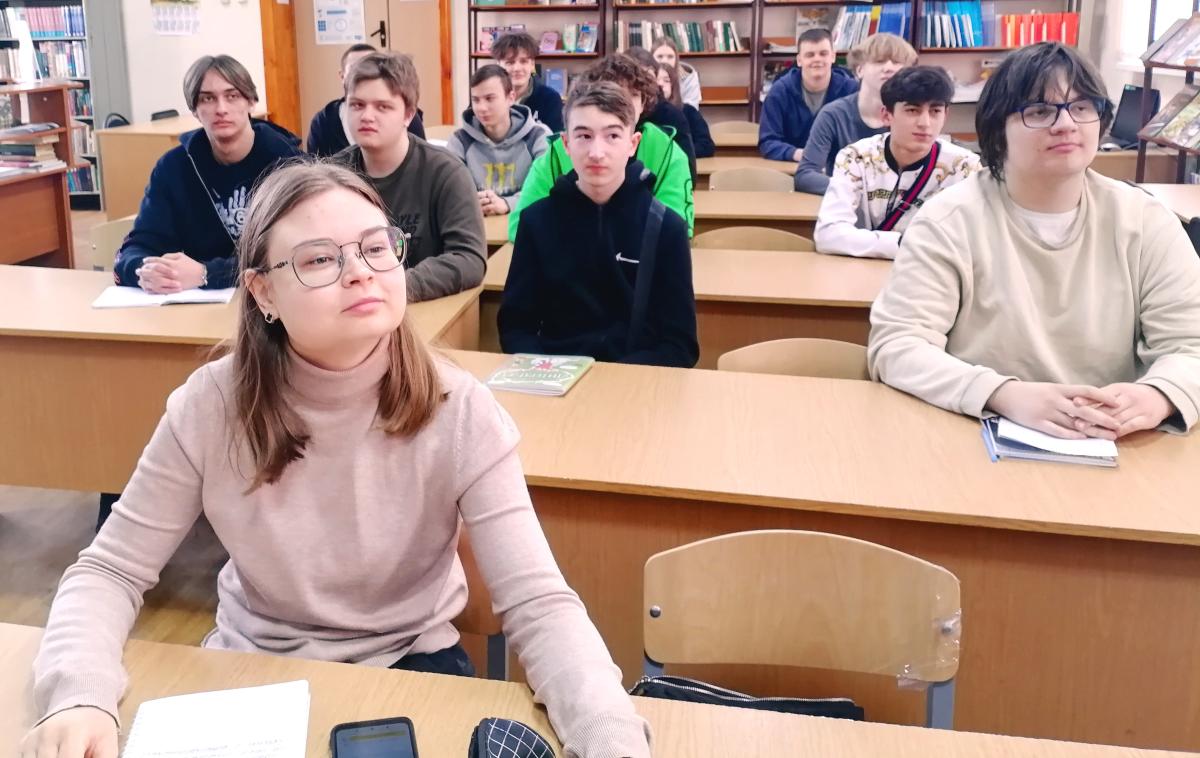 Разговоры о важном: обсуждение документального фильма «Предательство» Фото 2