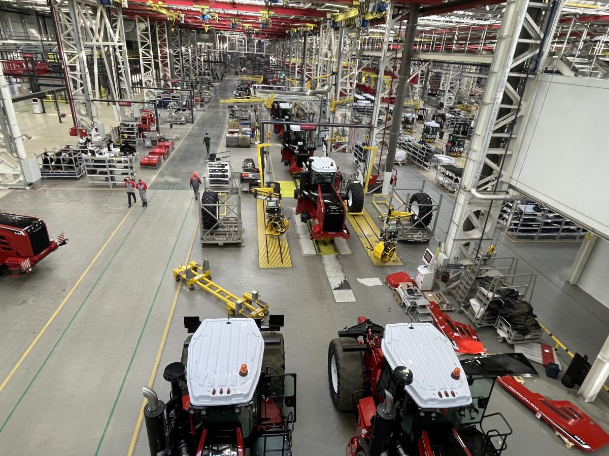 Стажировка в Академии «Ростсельмаш»: новые горизонты тракторостроения и подготовки кадров Фото 6