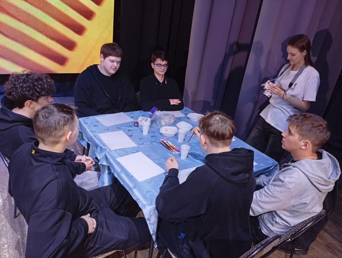 Студенты Марксовского филиала Вавиловского университета познакомились с народными промыслами Фото 5