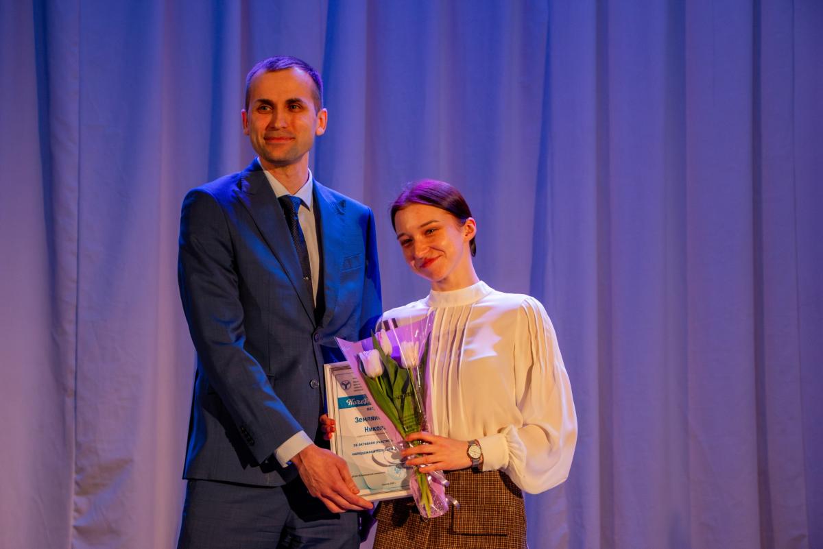 В Вавиловском университете прошел праздничный концерт к 8 Марта Фото 11