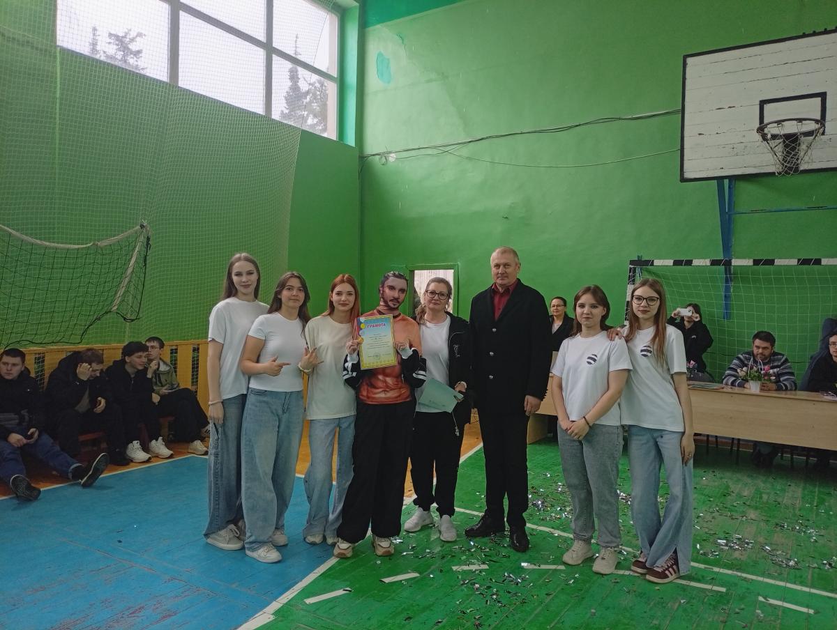 А, ну-ка, девушки! Фото 2