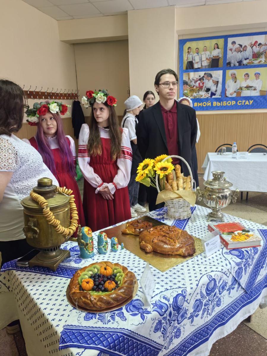 Студенты ФТК посетили VII Международный научно-практический форум «День хлеба и соли» Фото 5