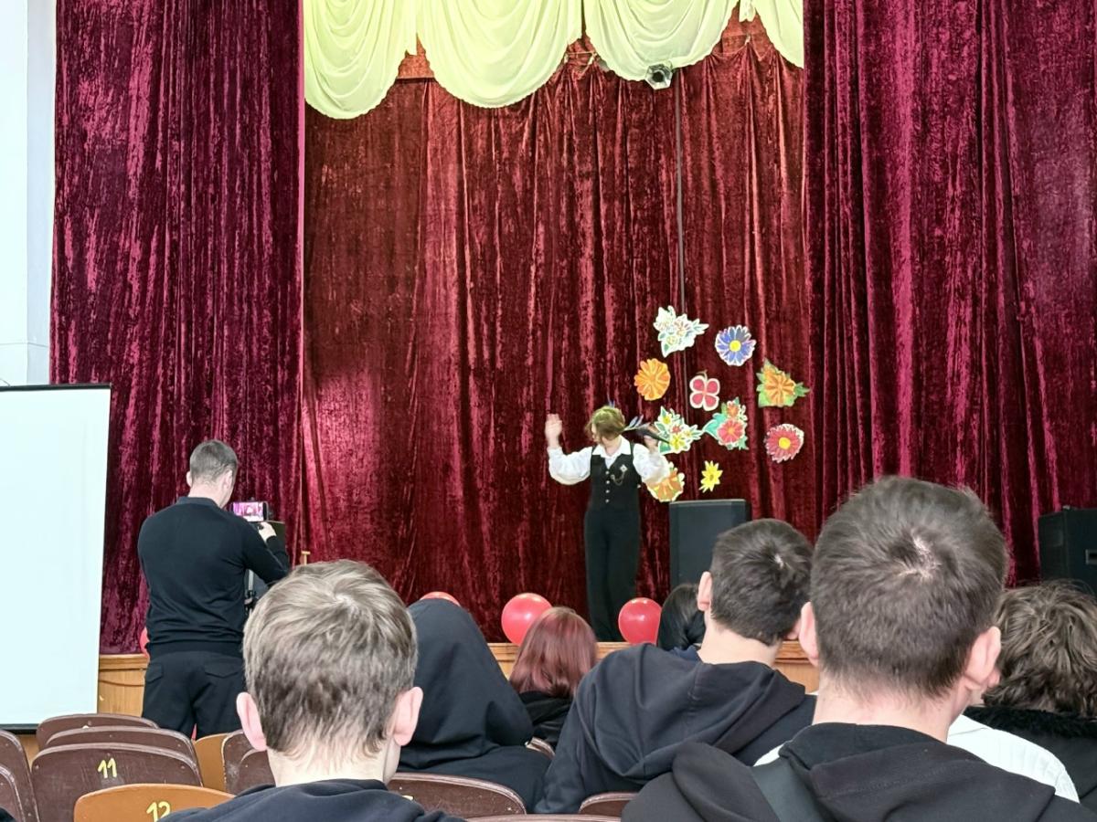 Концерт "Весеннее настроение". Фото 2