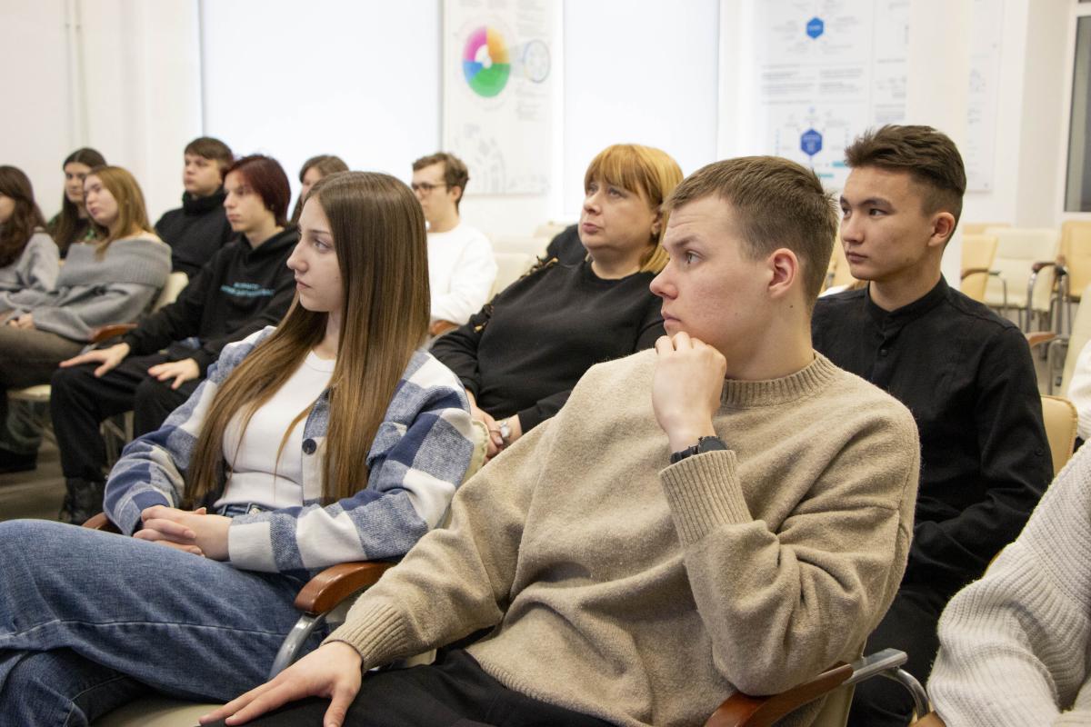 Представлена новая программа развития молодежной политики Вавиловского университета Фото 2