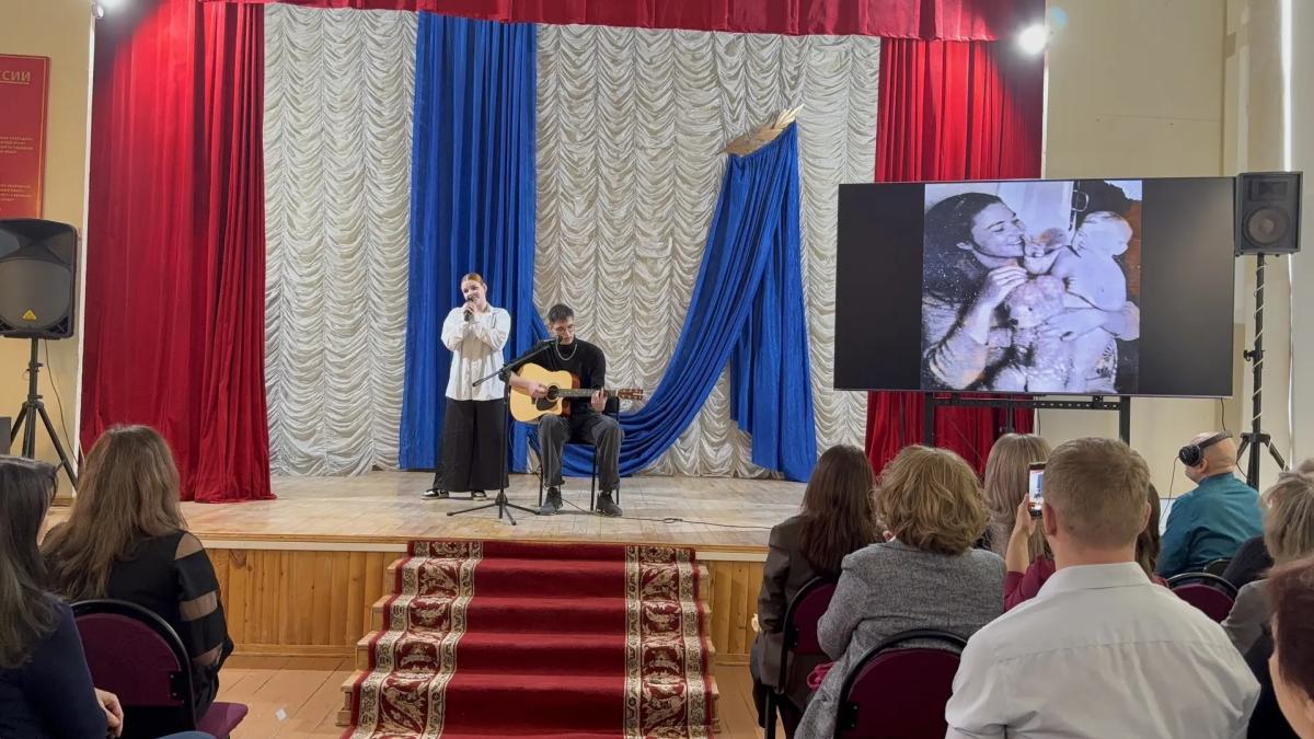 Праздничный концерт, посвящённый Международному женскому дню Фото 6 Праздничный концерт, посвящённый Международному женскому дню Фото 6