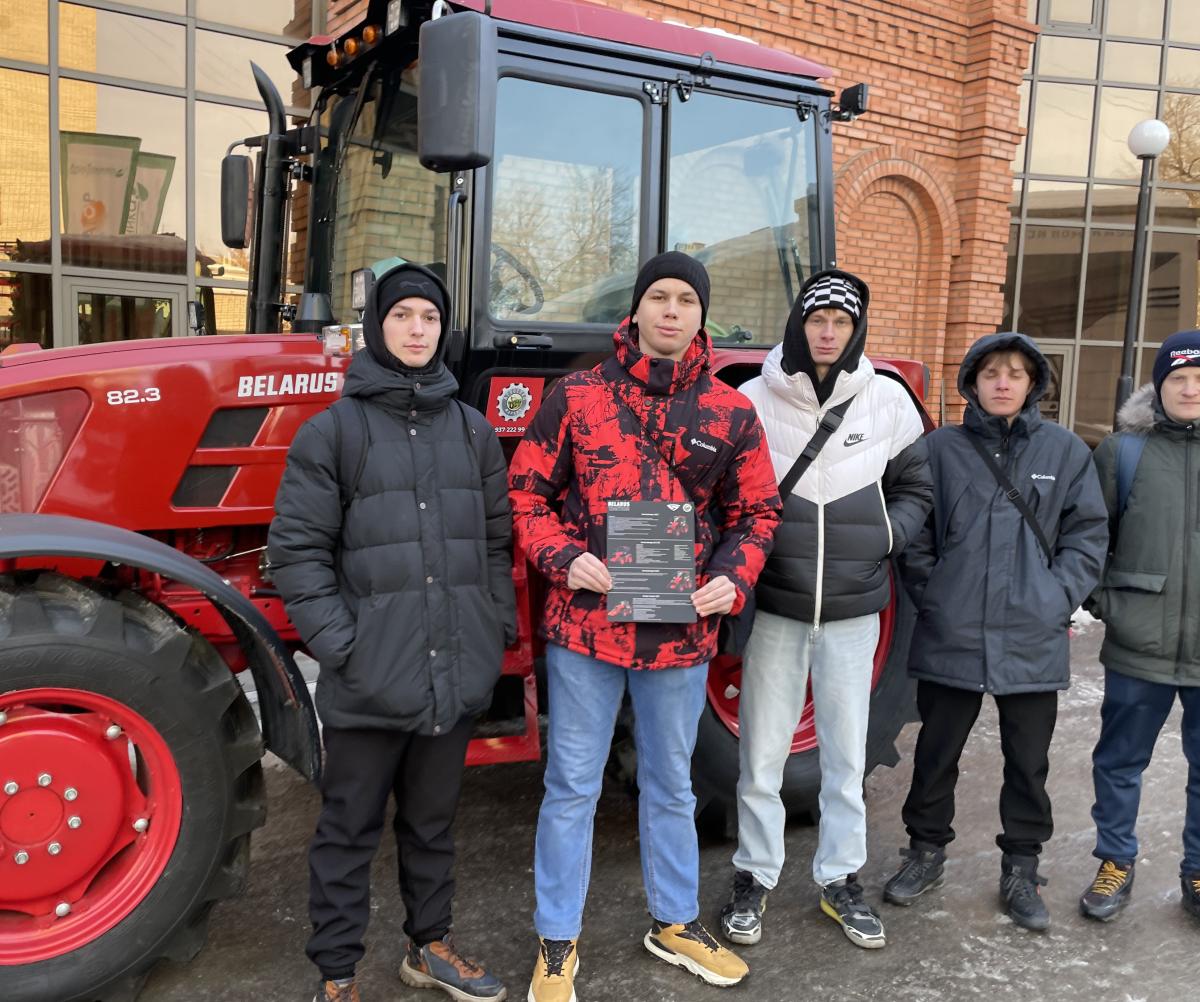 Будущее агропрома глазами студентов: Вавиловский университет на форуме «Саратов – АГРО – 2026»