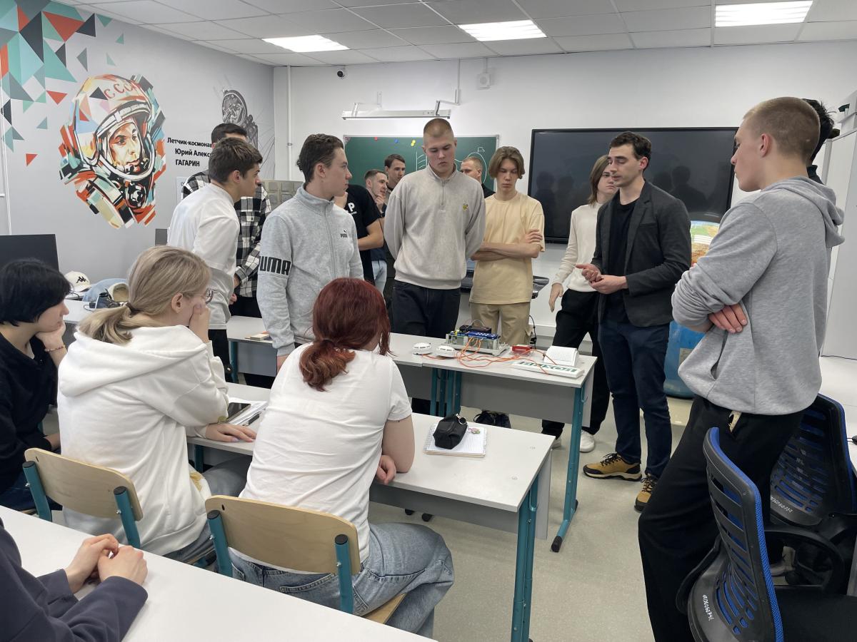 Инженерное будущее начинается здесь: Вавиловский университет вдохновил школьников в «Галактике 64»