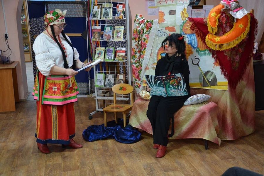 Кураторский час: путешествие в мир Гоголя и традиций Фото 1