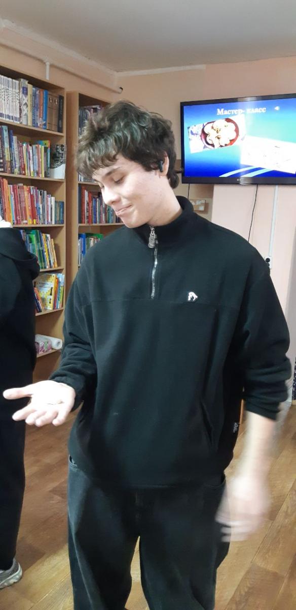 Кураторский час: путешествие в мир Гоголя и традиций Фото 12