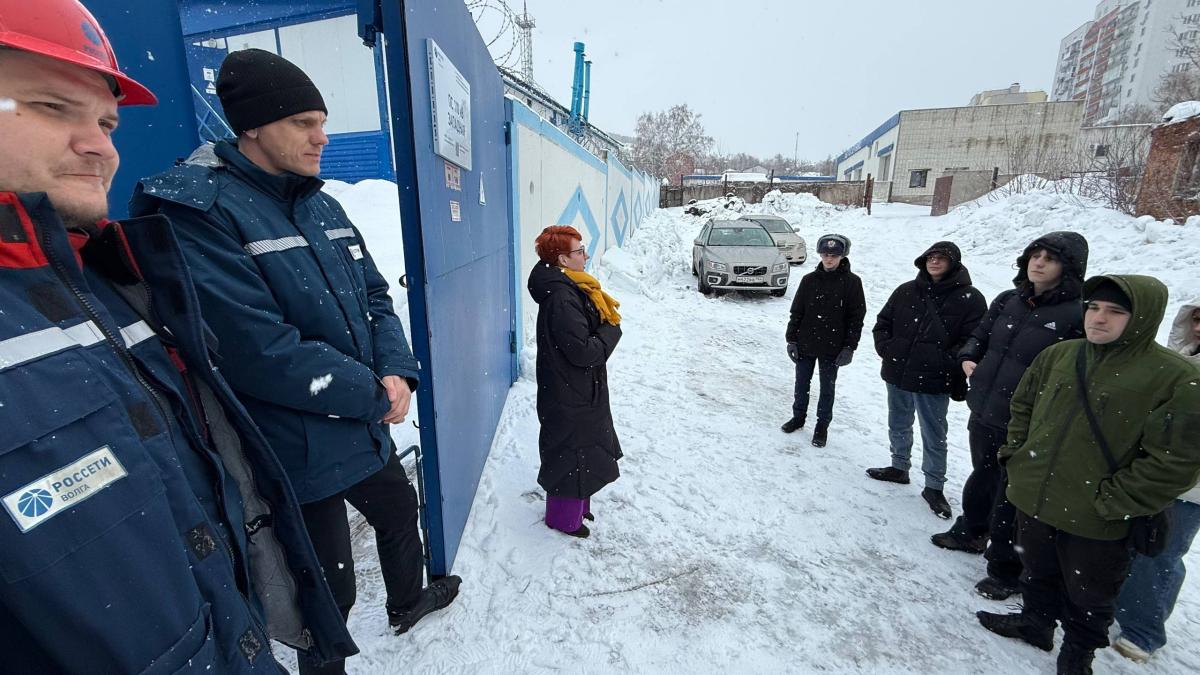 Выездное занятие: экскурсия в ПАО «Россети Волга» Фото 2