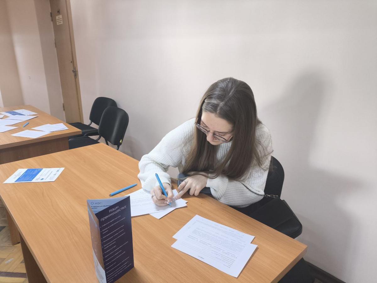 Перспективы трудоустройства. День открытых дверей в территориальном органе Федеральной службы государственной статистики по Саратовской области (Саратовстат) Фото 5