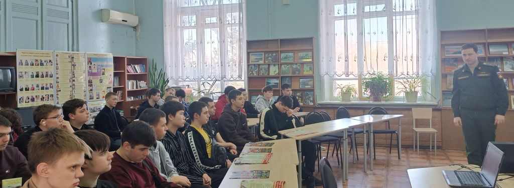 Встреча с представителями Саратовского высшего артиллерийского командного училища Фото 1