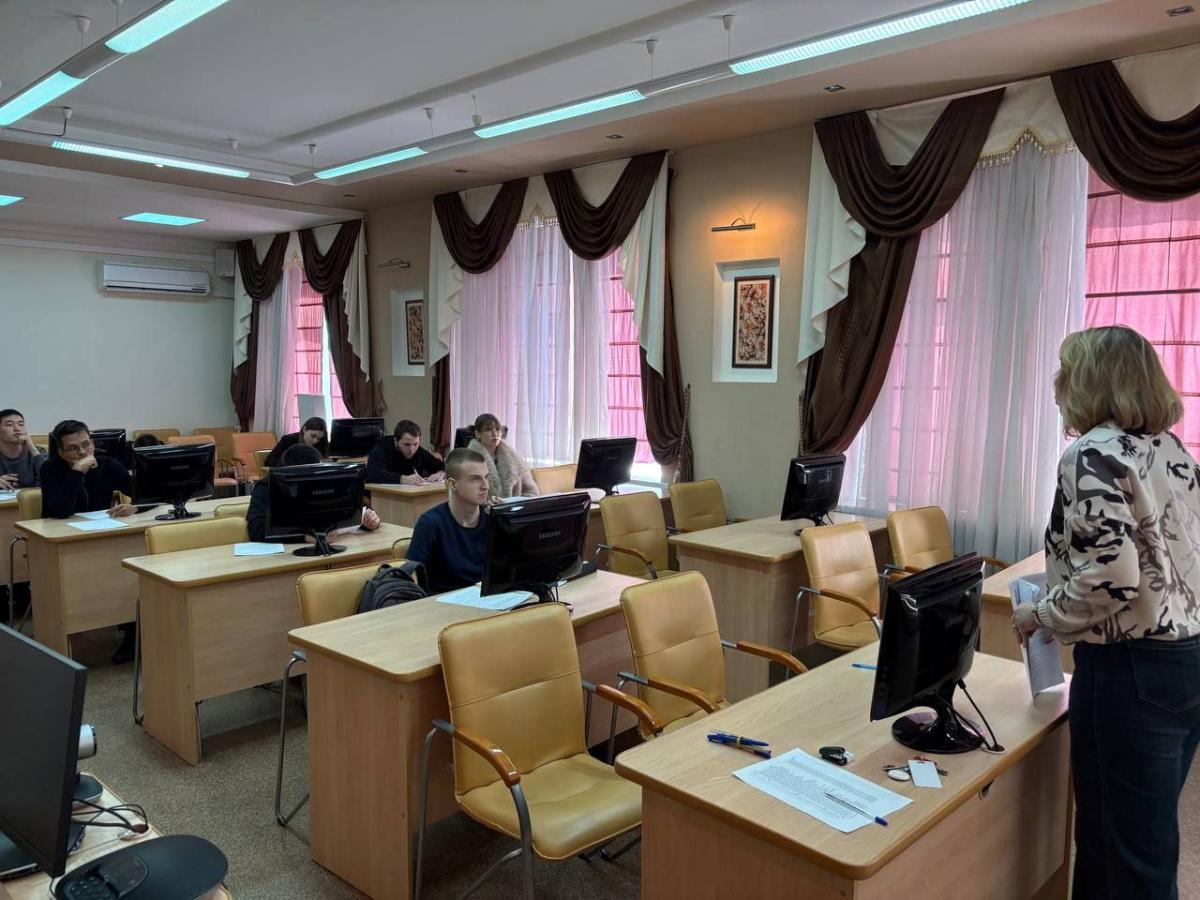 Состоялся образовательный диалог о профилактике экстремизма и терроризма в студенческой среде Фото 1