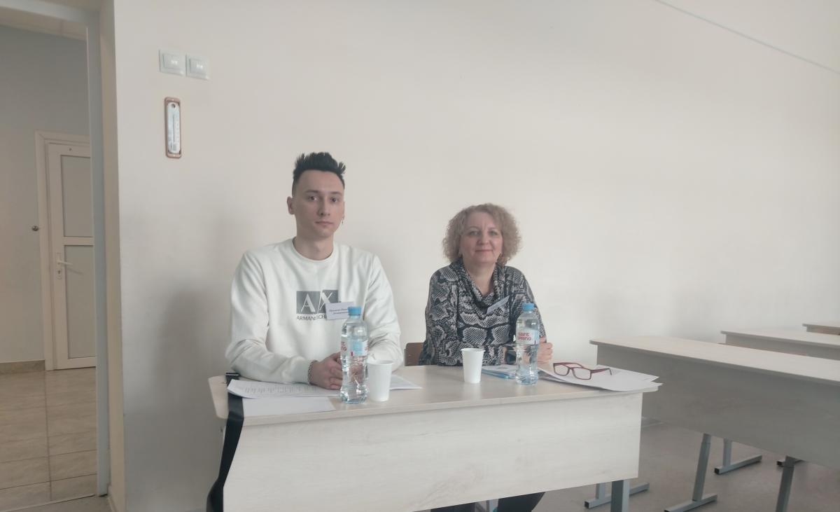 Преподаватели кафедры — эксперты на Всероссийском конкурсе юношеских исследовательских работ им. В.И. Вернадского Фото 2