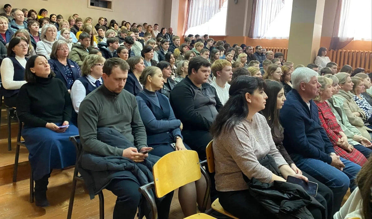 Школьникам Балтая и их родителям рассказали о преимуществах Вавиловского университета Фото 1