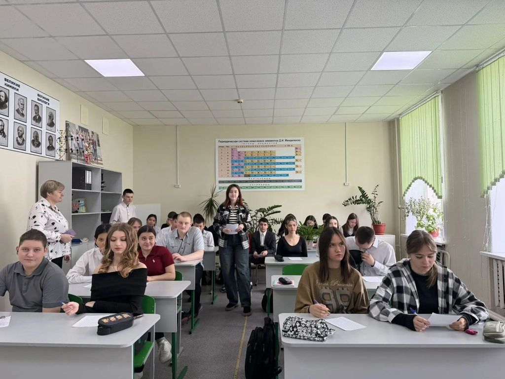 Профориентационная встреча с представителями техникума в МОУ «СОШ с. Преображенка» Фото 3 Профориентационная встреча с представителями техникума в МОУ «СОШ с. Преображенка» Фото 3