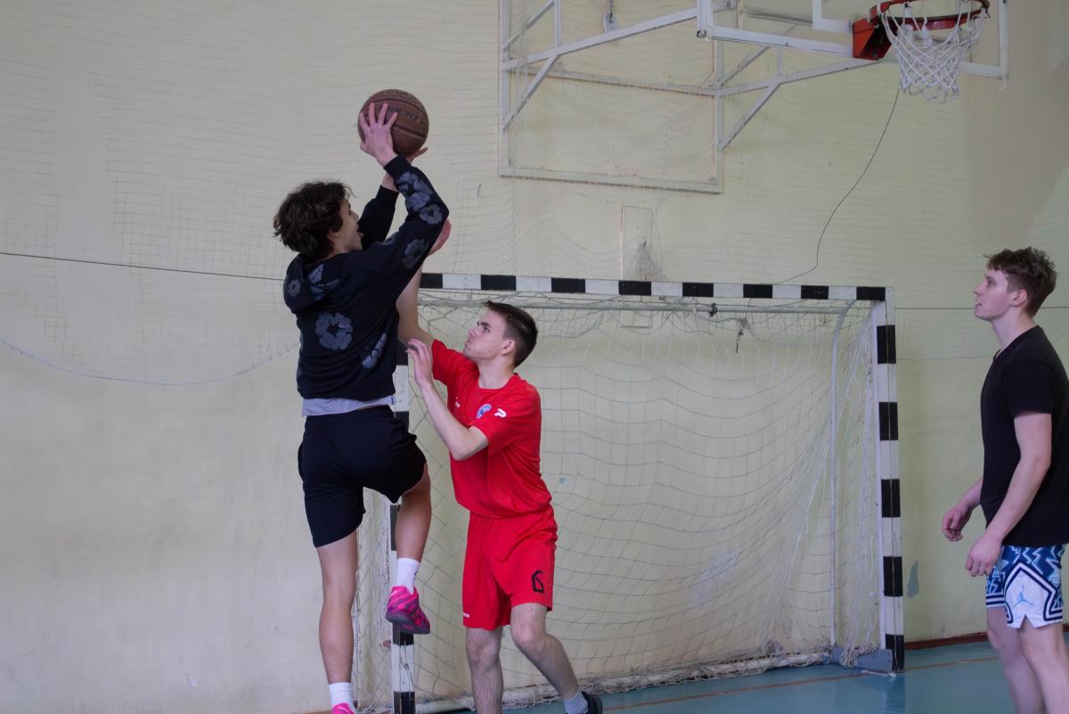 Спартакиада общежитий Вавиловского университета продолжается Фото 1 Спартакиада общежитий Вавиловского университета продолжается Фото 1