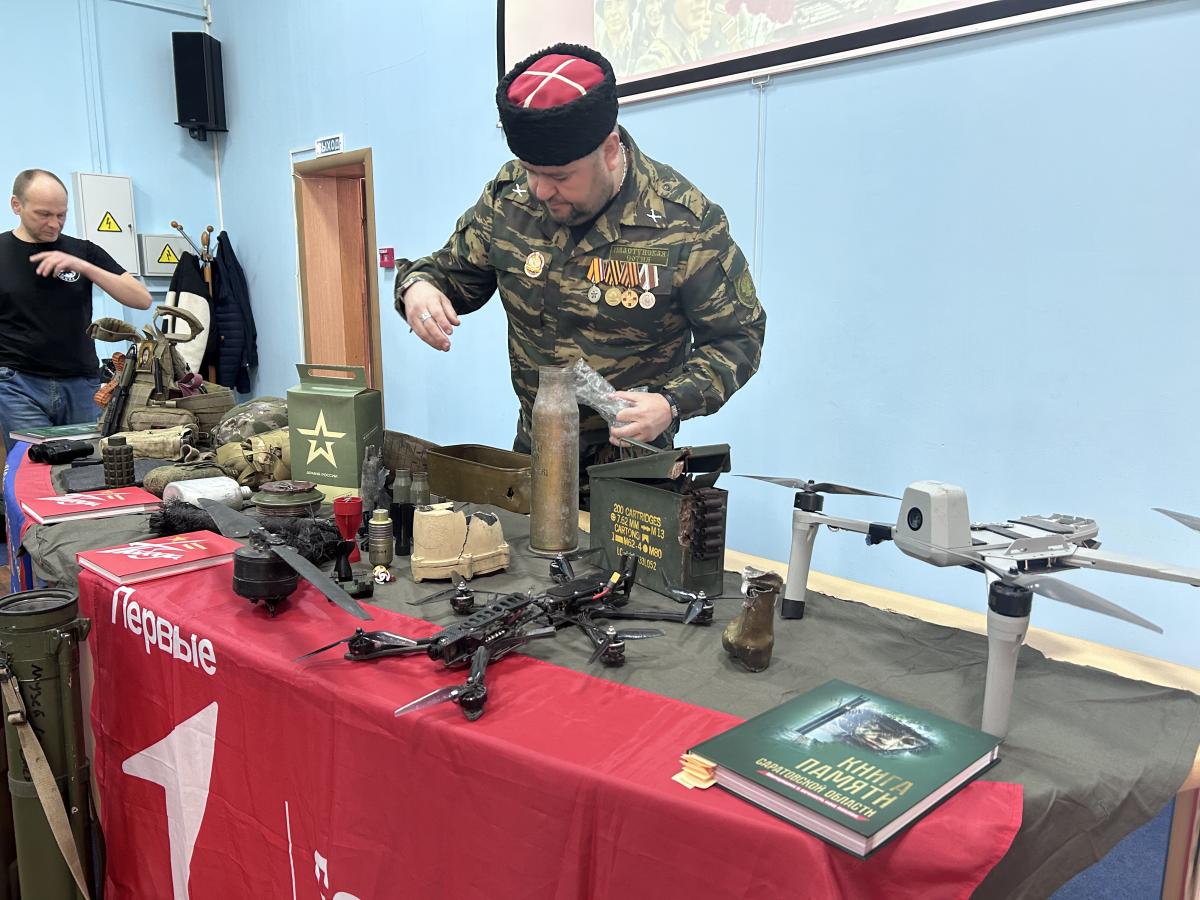 Вавиловцы встретились с участником СВО Сергеем Целихиным Фото 12 Вавиловцы встретились с участником СВО Сергеем Целихиным Фото 12