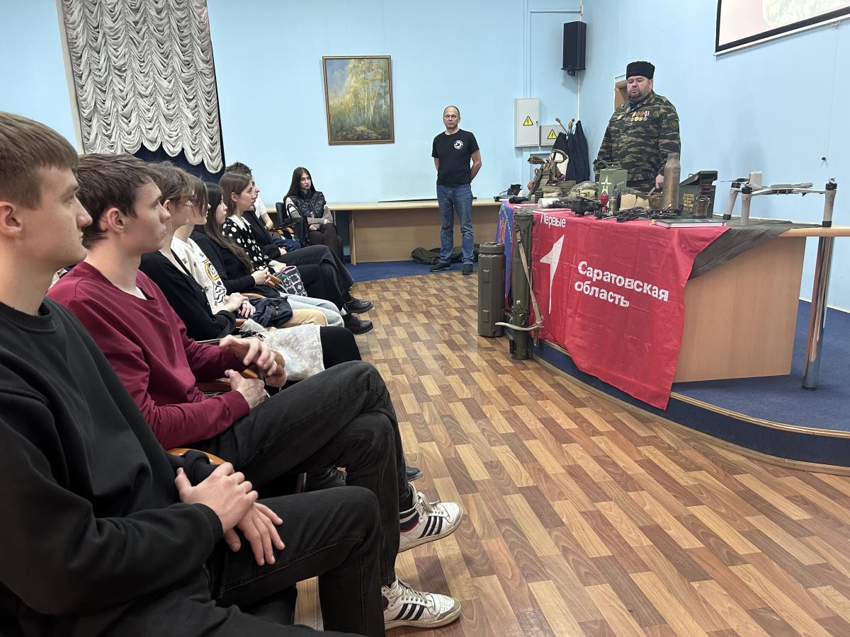 Вавиловцы встретились с участником СВО Сергеем Целихиным Фото 4 Вавиловцы встретились с участником СВО Сергеем Целихиным Фото 4