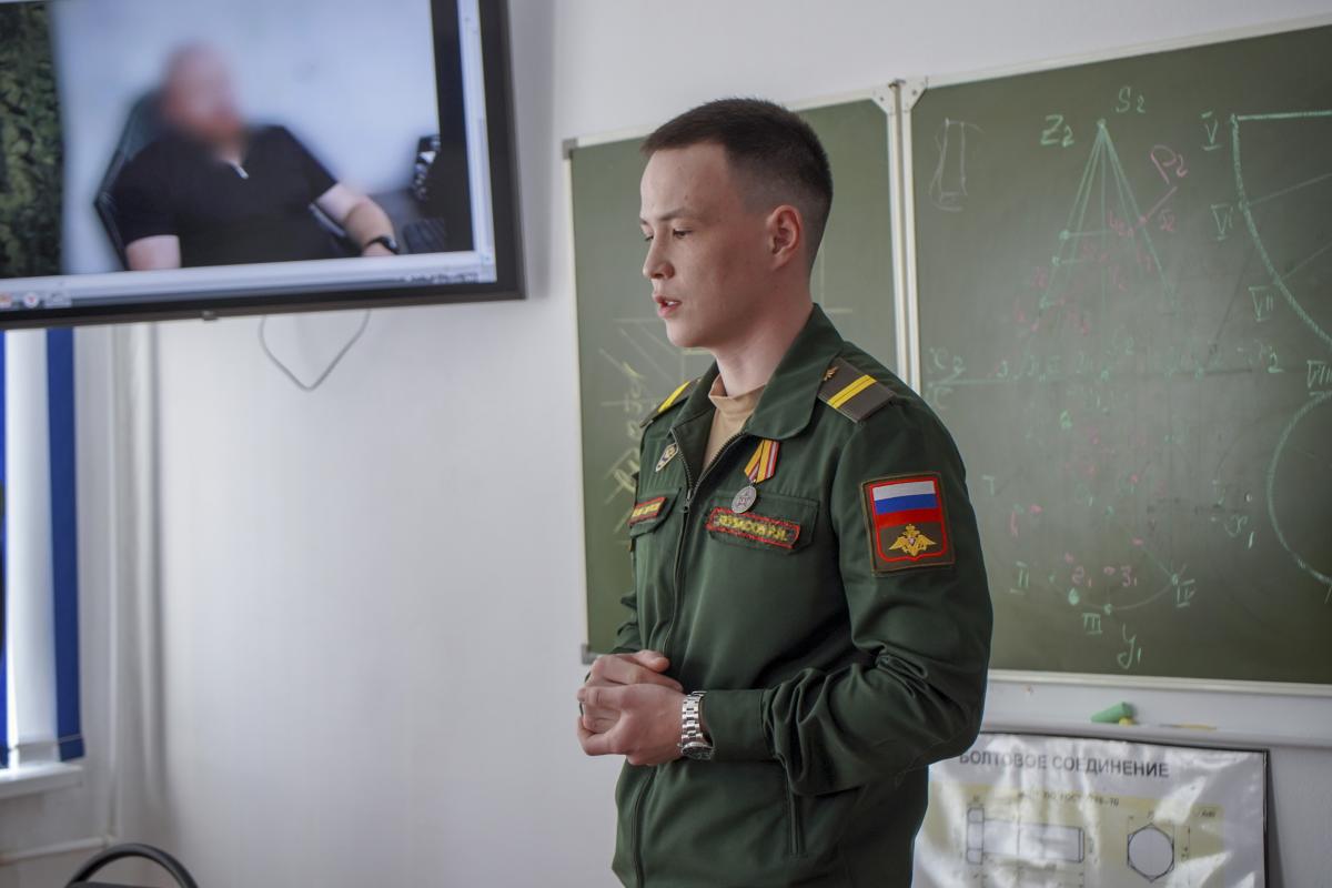 Студенты встретились с бойцами войск беспилотных систем и представителями 12 ГУ МО Фото 6 Студенты встретились с бойцами войск беспилотных систем и представителями 12 ГУ МО Фото 6