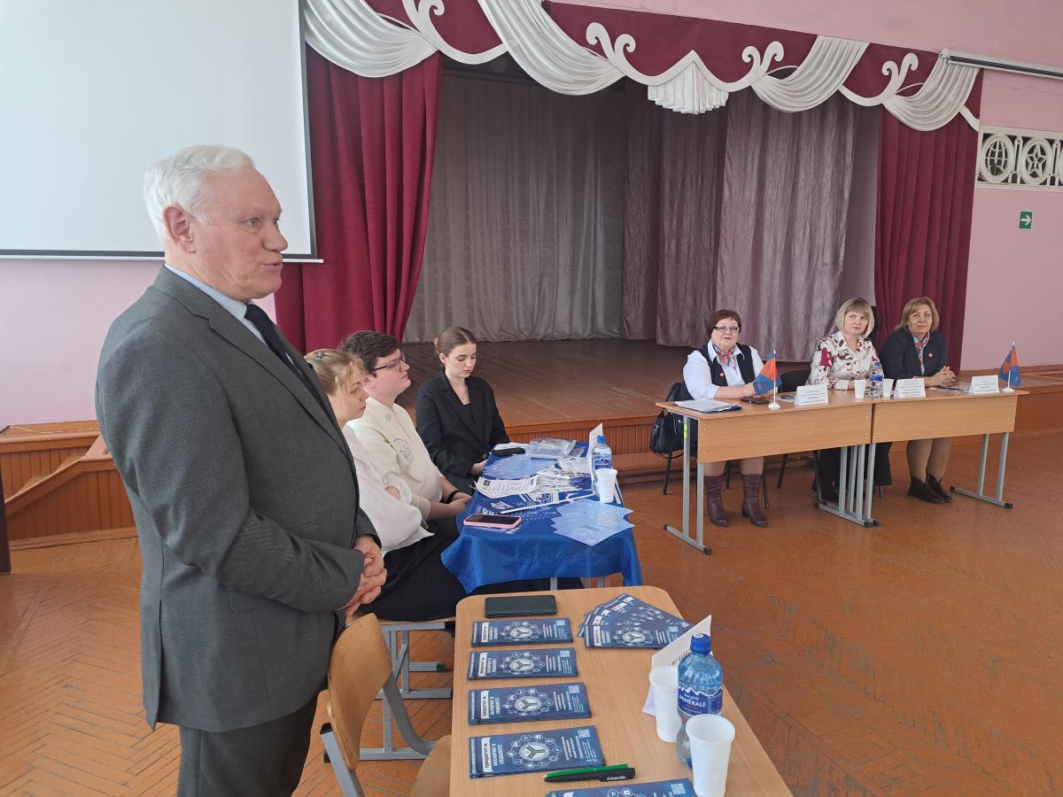 Школьники Аркадакского района узнали о преимуществах Вавиловского университета Фото 4 Школьники Аркадакского района узнали о преимуществах Вавиловского университета Фото 4