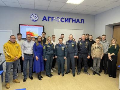 От учебы к карьере (День карьеры): Вавиловский университет открыл двери ведущим работодателям Саратовской области