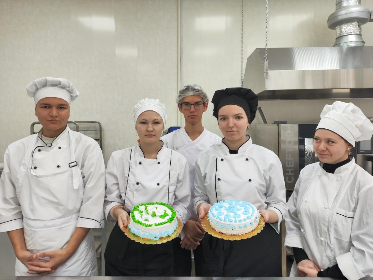 Будущие технологи хлебопечения освоили современное печное оборудование и провели сравнительную дегустацию Фото 10 Будущие технологи хлебопечения освоили современное печное оборудование и провели сравнительную дегустацию Фото 10