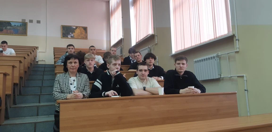 Студенты ФТК приняли участие в олимпиаде «Электротехника» Фото 2