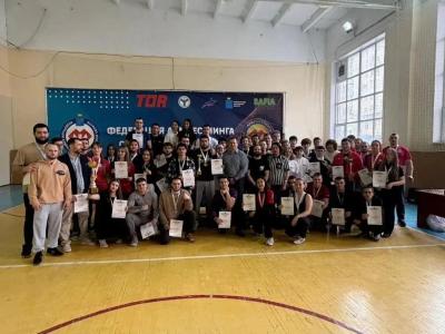 Студенческая сборная Вавиловского университета взяла серебро на универсиаде по армрестлингу