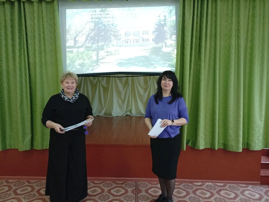 Преподаватели Марксовского филиала Вавиловского университета провели профориентационные встречи в школах Марксовского района