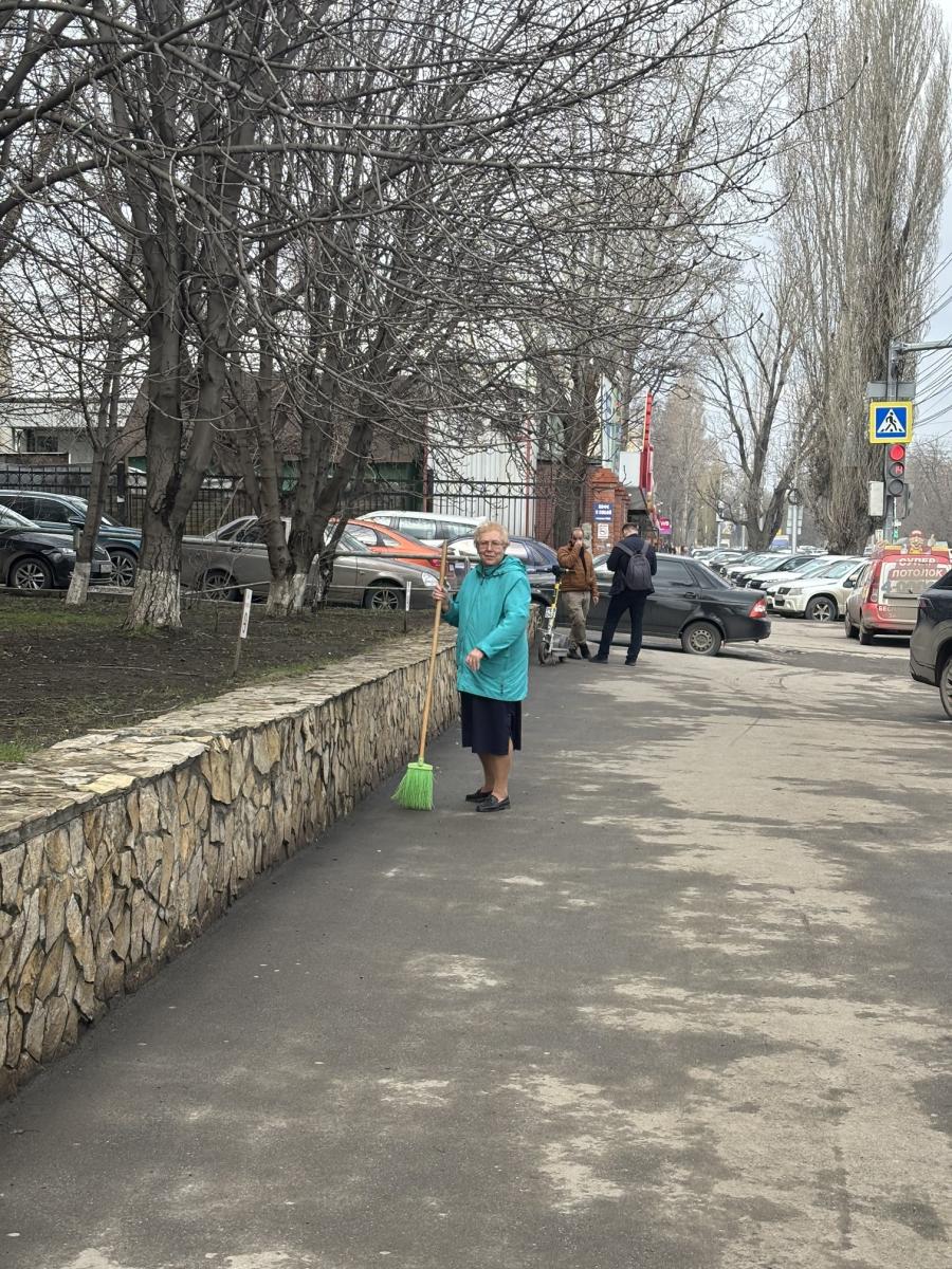 Весенний субботник Фото 1