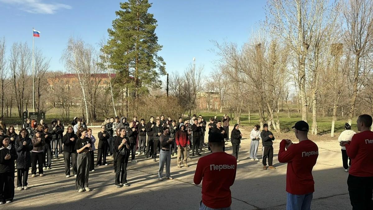 День здоровья начался с "Космической зарядки с чемпионом" Фото 2