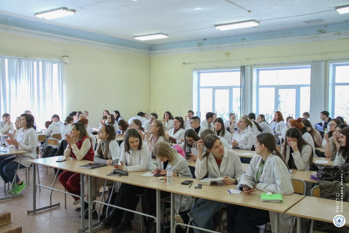 Студентам института ветеринарной медицины и фармации рассказали о карьере в «Русагро» и службе в ФСБ