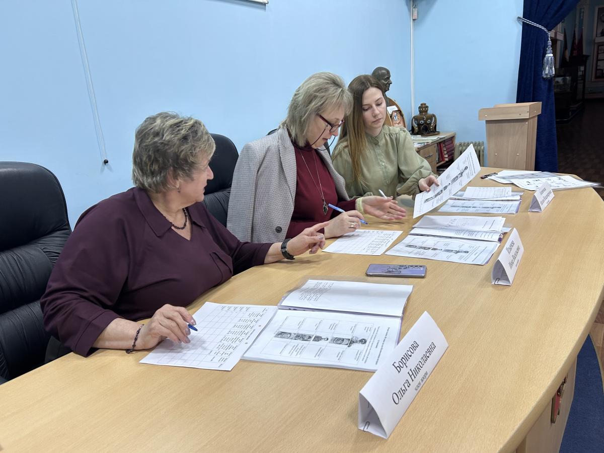 Студенты проверили свои знания в командной игре на космическую тематику Фото 6